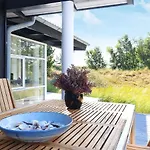 Lakefront Retreat - By Traum *