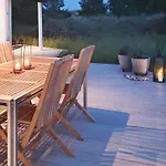 Lakefront Retreat - By Traum Сasa de vacaciones