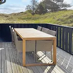 Lakefront Retreat - By Traum Ålbæk
