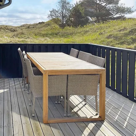 Three-bedroom In 56 Ålbæk