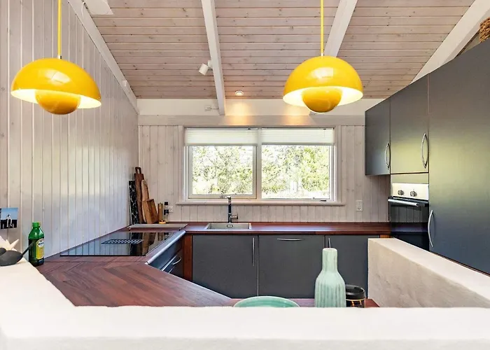 Lakefront Retreat - By Traum Tatil Evi